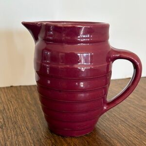 MCM USA SMALL POTTERY PITCHER / RIBBED WITH HANDLE